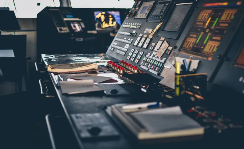 Dead Time in the Delivery Chain: Diagnosing and Eliminating Hidden CI/CD Bottlenecks
